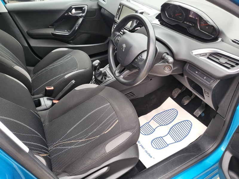 Used Peugeot 208 2012 for sale - 77609606: Photo 3