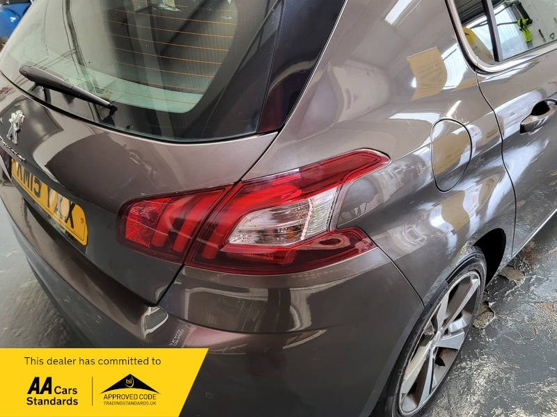 Used Peugeot 308 2015 for sale - 76631127: Photo 13