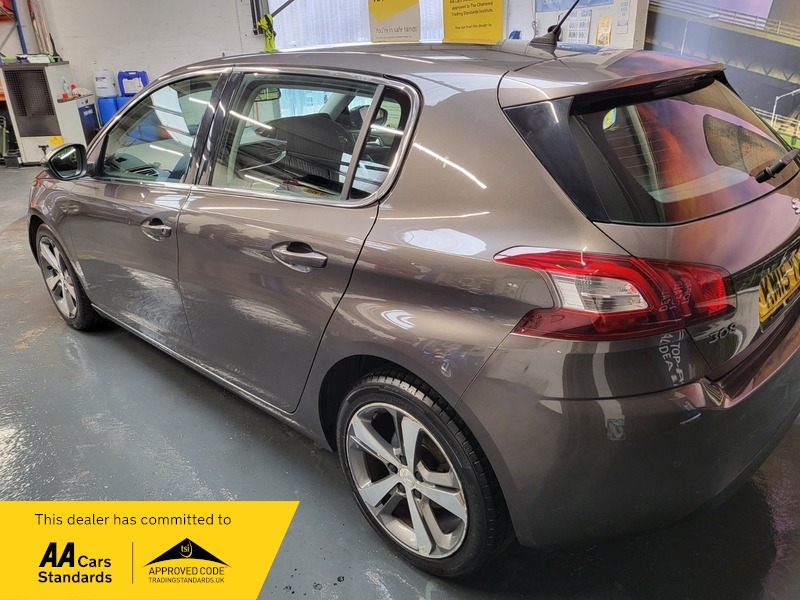 Used Peugeot 308 2015 for sale - 76631127: Photo 18