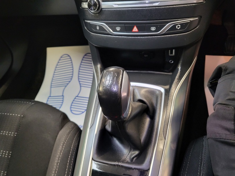 Used Peugeot 308 2015 for sale - 76631127: Photo 7