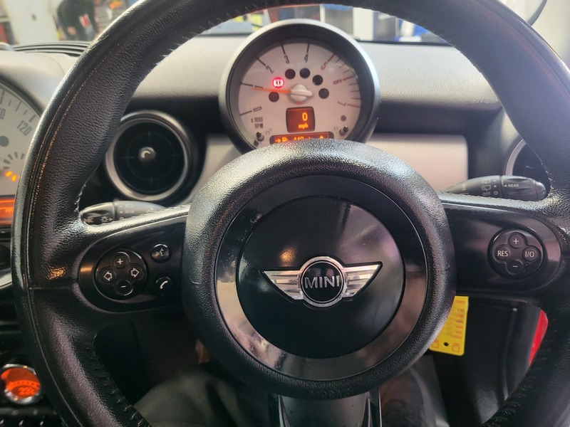 Used MINI Hatch 2011 for sale - 76376427: Photo 12