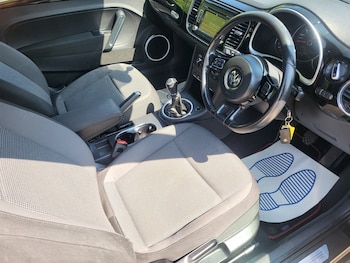 Used Volkswagen Beetle 2012 for sale - 79234117: Photo