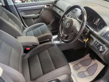 Used Volkswagen Touran 2014 for sale - 74132200: Photo
