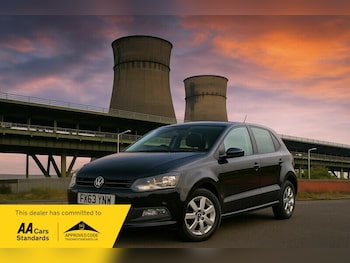 Used Volkswagen Polo 2013 for sale - 76386957: Photo