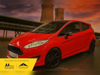 Used Ford Fiesta 2015 for sale - 76665904: Photo