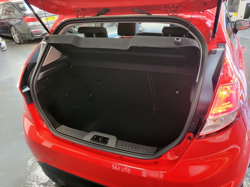 Used Ford Fiesta 2015 for sale - 76665904: Photo 22