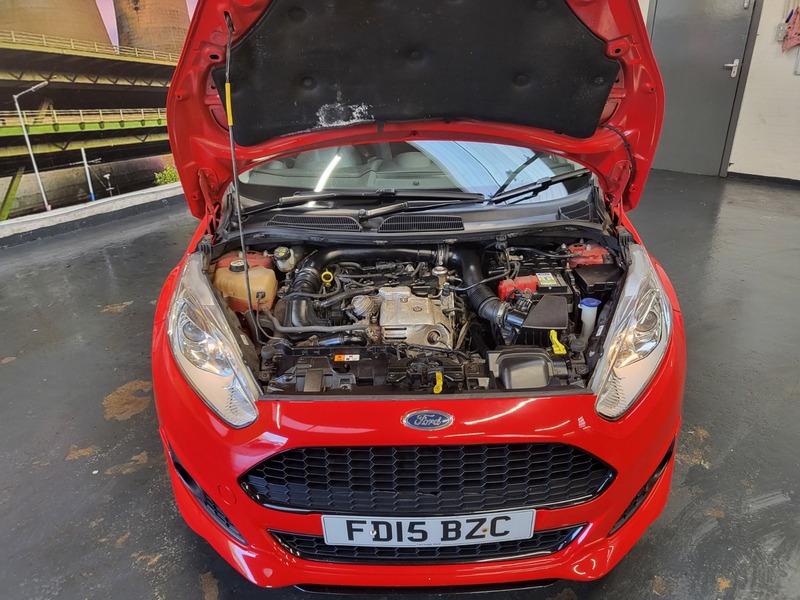 Used Ford Fiesta 2015 for sale - 76665904: Photo 23