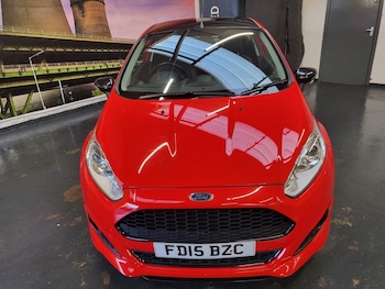Used Ford Fiesta 2015 for sale - 76665904: Photo