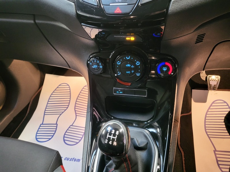 Used Ford Fiesta 2015 for sale - 76665904: Photo 7