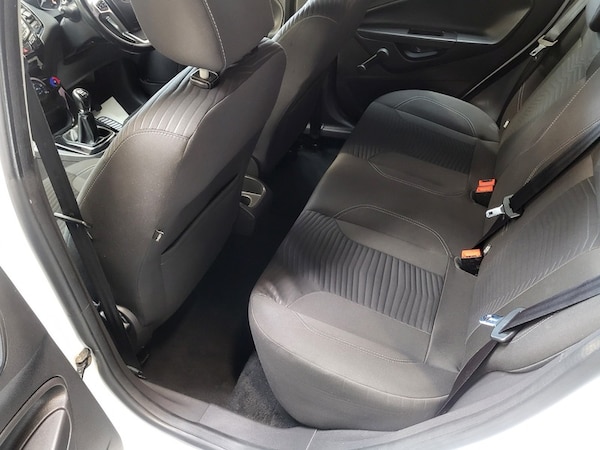 Used Ford Fiesta 2013 for sale - 76009902: Photo 21