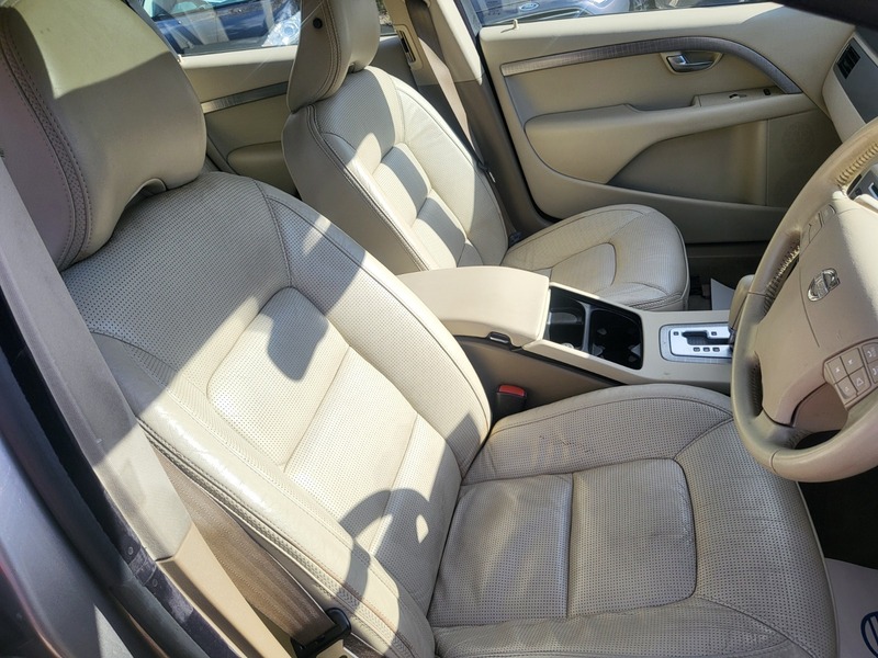 Used Volvo XC70 2008 for sale - 78111507: Photo 18