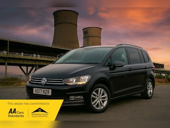 2017 - 2.0 TDI SE Family 5dr DSG