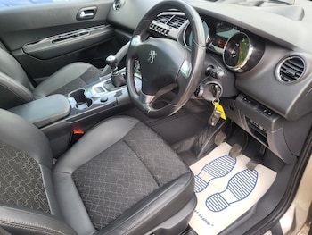 Used Peugeot 3008 2015 for sale - 78534381: Photo