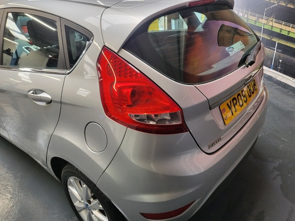 Used Ford Fiesta 2009 for sale - 74580885: Photo 15