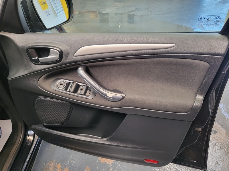 Used Ford Galaxy 2011 for sale - 76655598: Photo 14