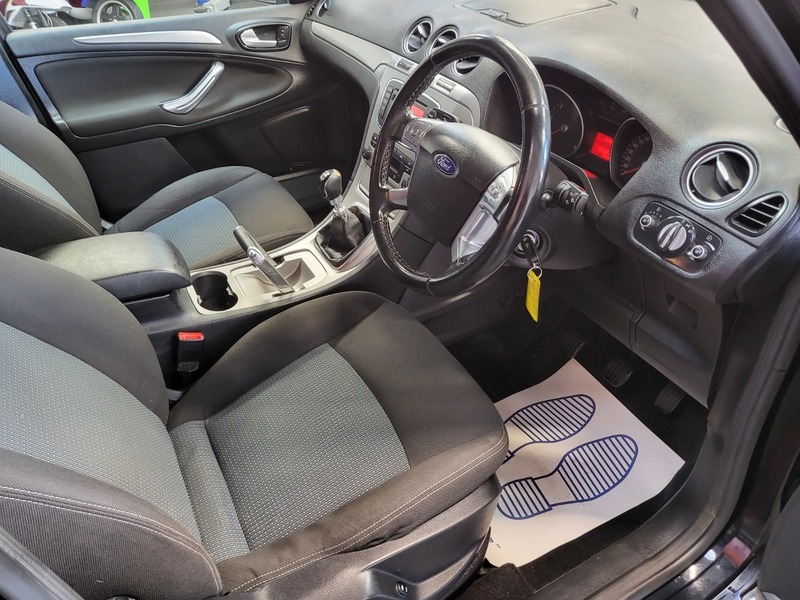 Used Ford Galaxy 2011 for sale - 76655598: Photo 3