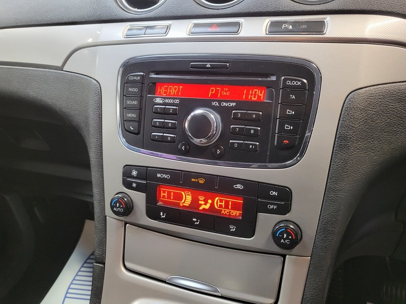 Used Ford Galaxy 2011 for sale - 76655598: Photo 5