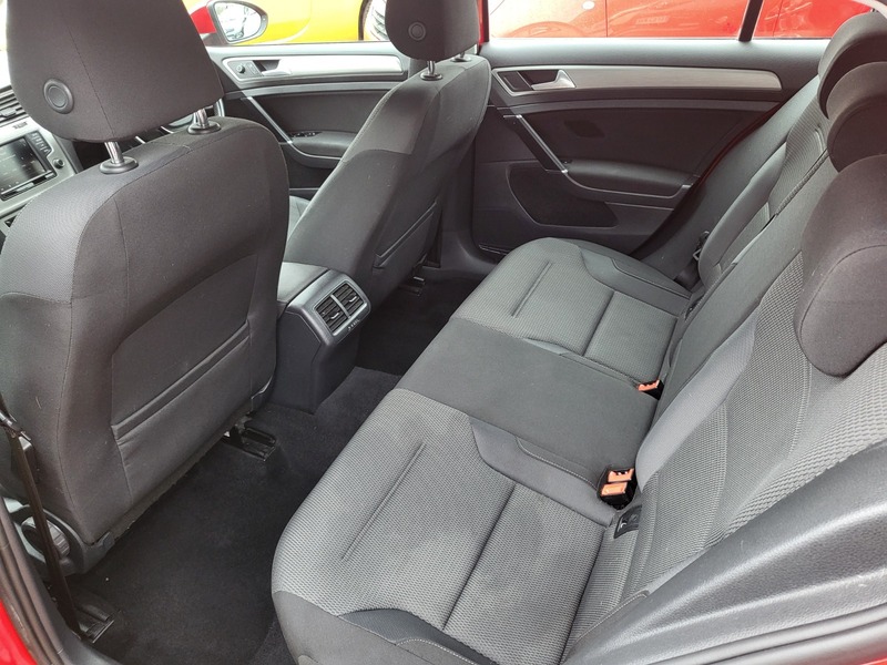 Used Volkswagen Golf 2015 for sale - 77821797: Photo 21