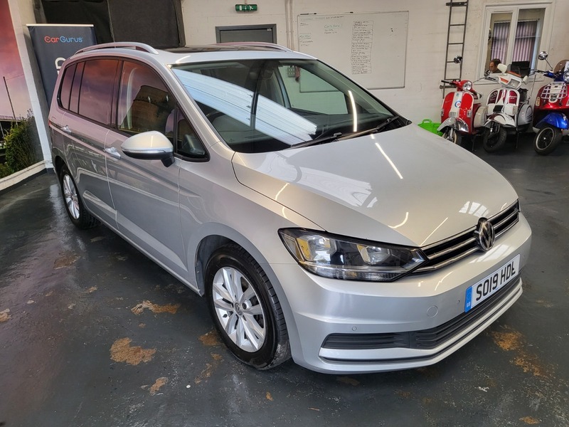 Used Volkswagen Touran 2019 for sale - 76148438: Photo 6