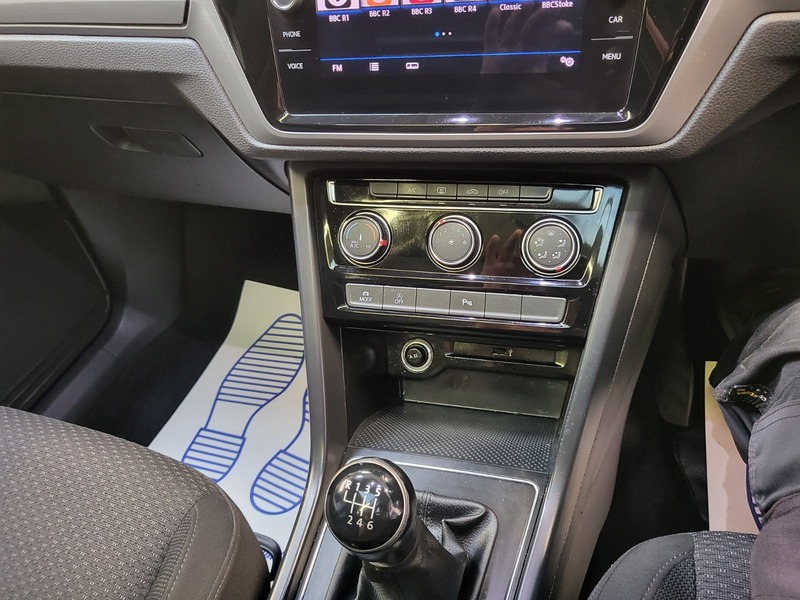Used Volkswagen Touran 2019 for sale - 76148438: Photo 7