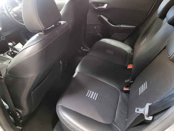 Used Ford Fiesta 2018 for sale - 76029878: Photo 19