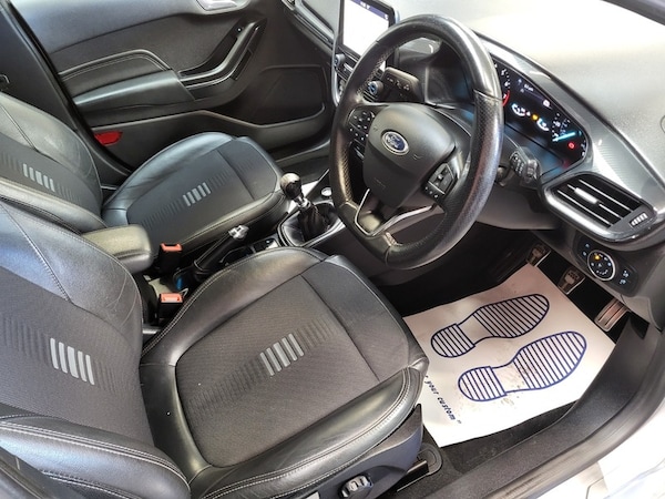 Used Ford Fiesta 2018 for sale - 76029878: Photo 3