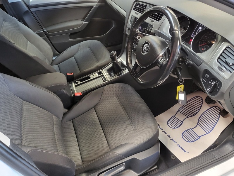 Used Volkswagen Golf 2016 for sale - 76081479: Photo 3