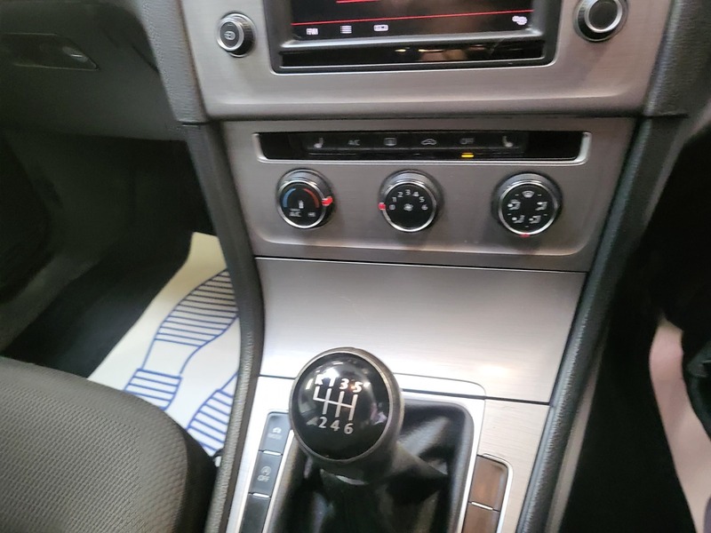 Used Volkswagen Golf 2016 for sale - 76081479: Photo 7