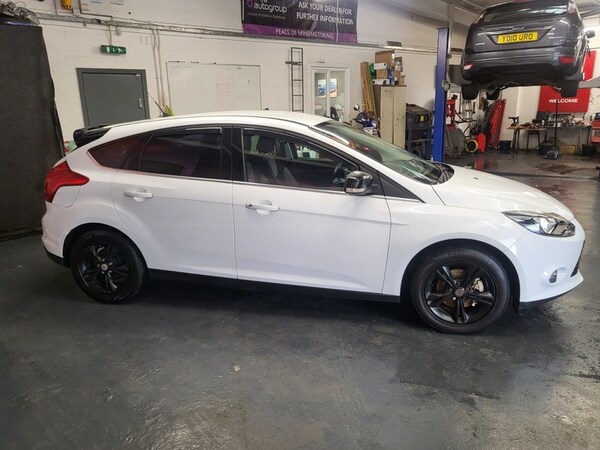 Used Ford Focus 2011 for sale - 73346433: Photo 8