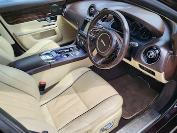 Used Jaguar XJ 2010 for sale - 79266274: Photo