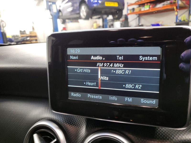 Used Mercedes-Benz A-Class 2014 for sale - 76547421: Photo 6