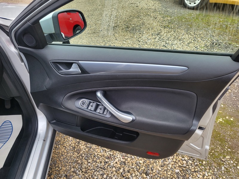 Used Ford Mondeo 2011 for sale - 77766061: Photo 14