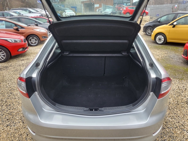 Used Ford Mondeo 2011 for sale - 77766061: Photo 20