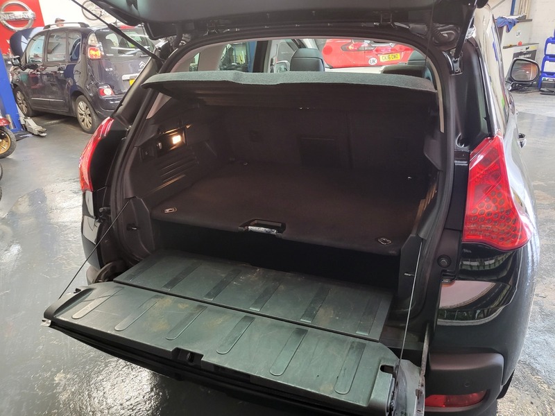 Used Peugeot 3008 2012 for sale - 77384957: Photo 22