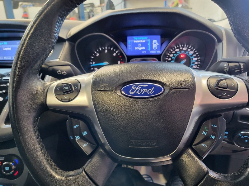 Used Ford Focus 2012 for sale - 76069332: Photo 12