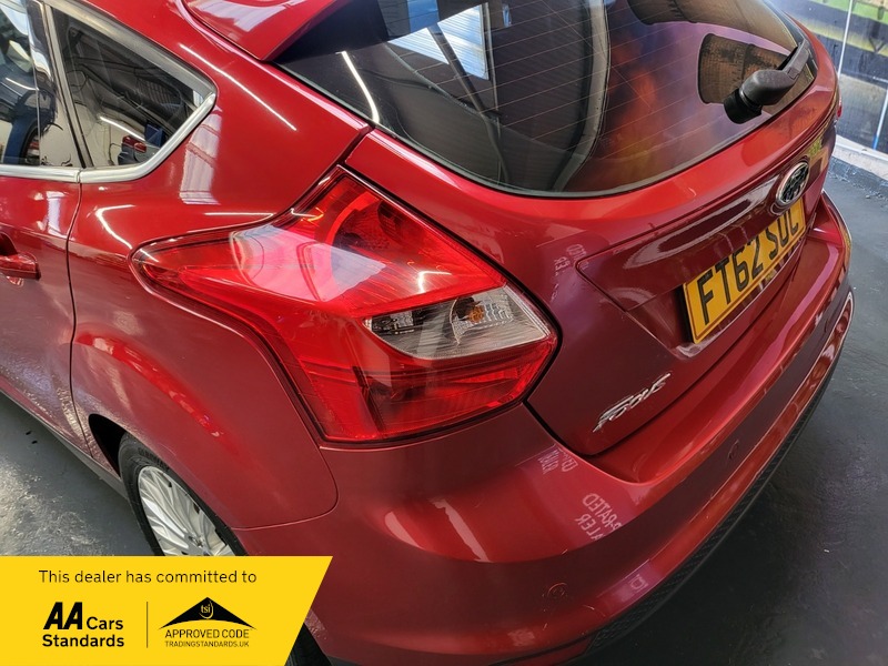 Used Ford Focus 2012 for sale - 76069332: Photo 15