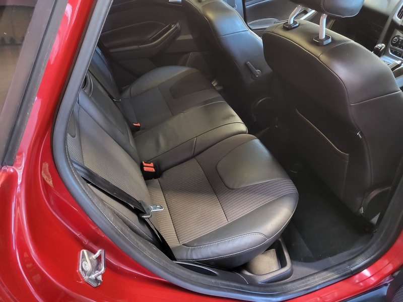 Used Ford Focus 2012 for sale - 76069332: Photo 19