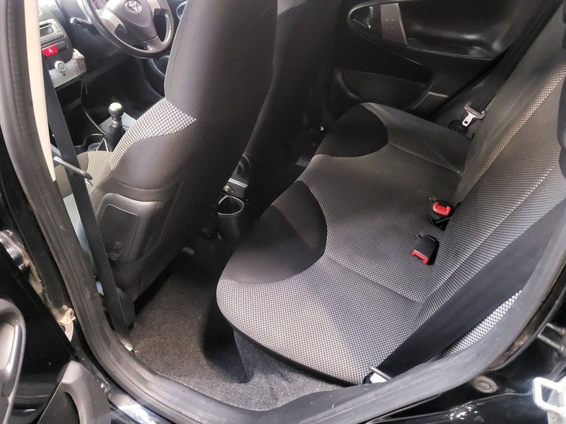 Used Toyota AYGO 2013 for sale - 77535641: Photo 19