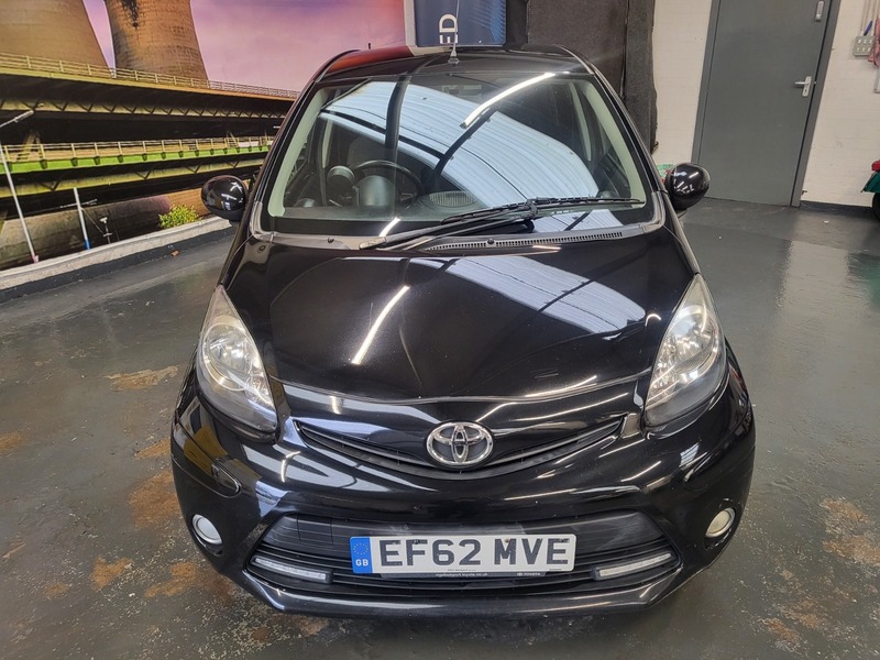 Used Toyota AYGO 2013 for sale - 77535641: Photo 4