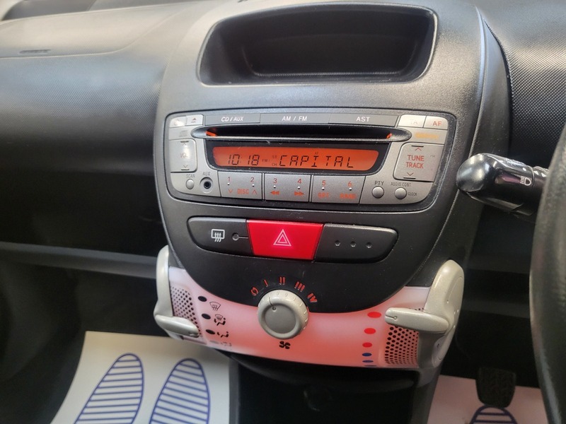 Used Toyota AYGO 2013 for sale - 77535641: Photo 5