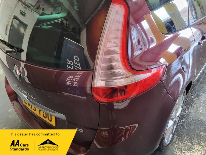 Used Renault Grand Scenic 2013 for sale - 77129194: Photo 13