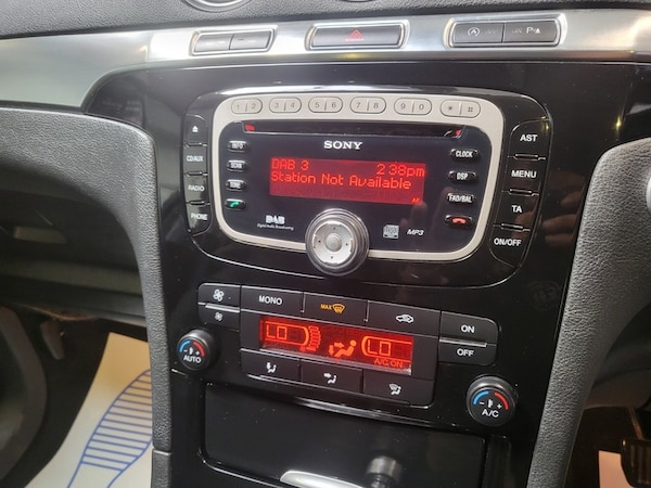 Used Ford S-Max 2013 for sale - 75516563: Photo 5