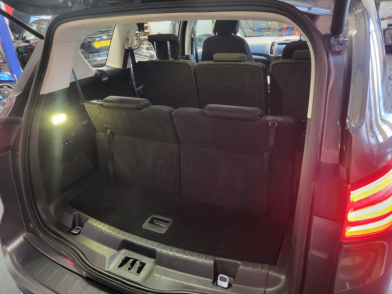 Used Ford S-Max 2015 for sale - 76712197: Photo 22