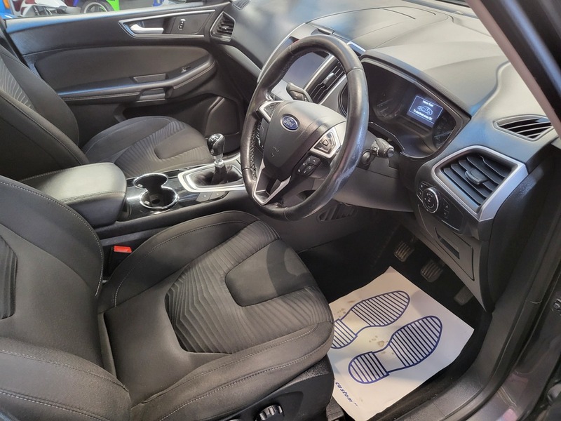 Used Ford S-Max 2015 for sale - 76712197: Photo 3