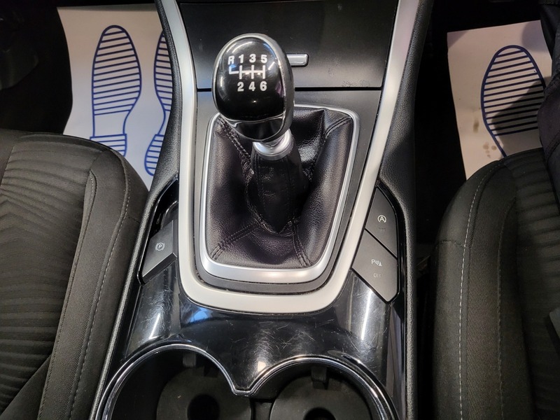 Used Ford S-Max 2015 for sale - 76712197: Photo 7