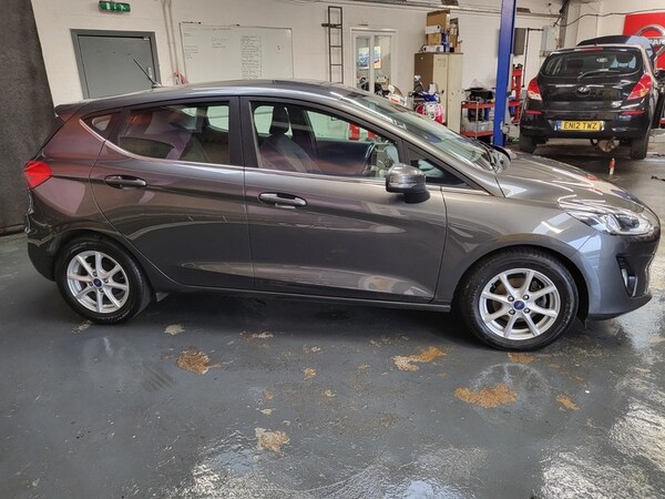 Used Ford Fiesta 2018 for sale - 76173527: Photo 8