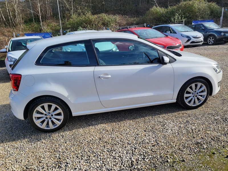 Used Volkswagen Polo 2011 for sale - 77735325: Photo 8