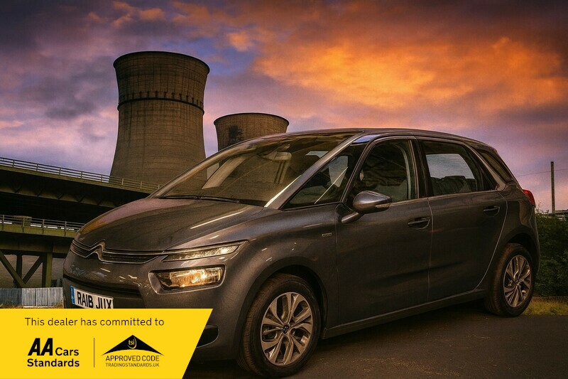 Used Citroen C4 Picasso 2016 for sale - 76896675: Photo 1