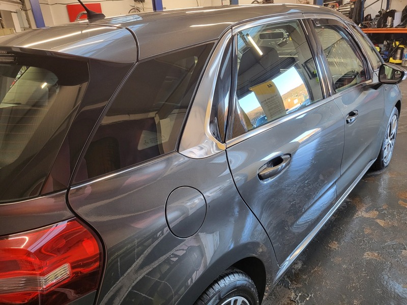 Used Citroen C4 Picasso 2016 for sale - 76896675: Photo 11