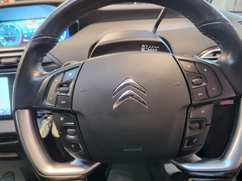 Used Citroen C4 Picasso 2016 for sale - 76896675: Photo 12